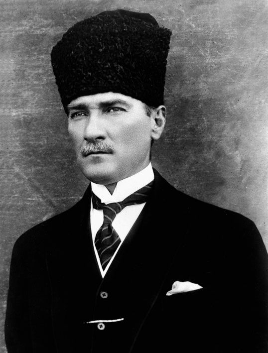 Kaymakam İbrahim İŞLEYEN’in 10 Kasım Atatürk'ü Anma Günü Mesajı